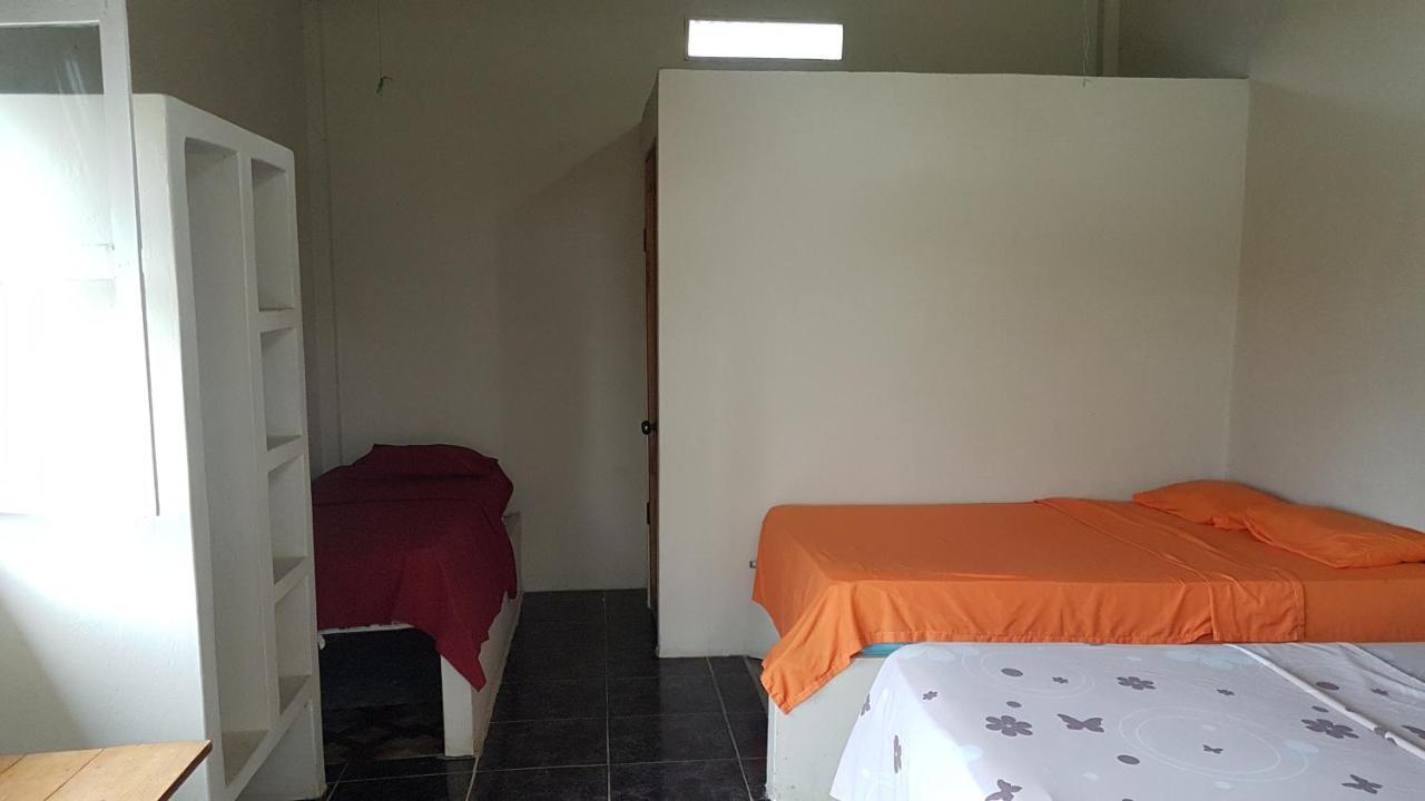 Montanita Garden Hostal Zewnętrze zdjęcie