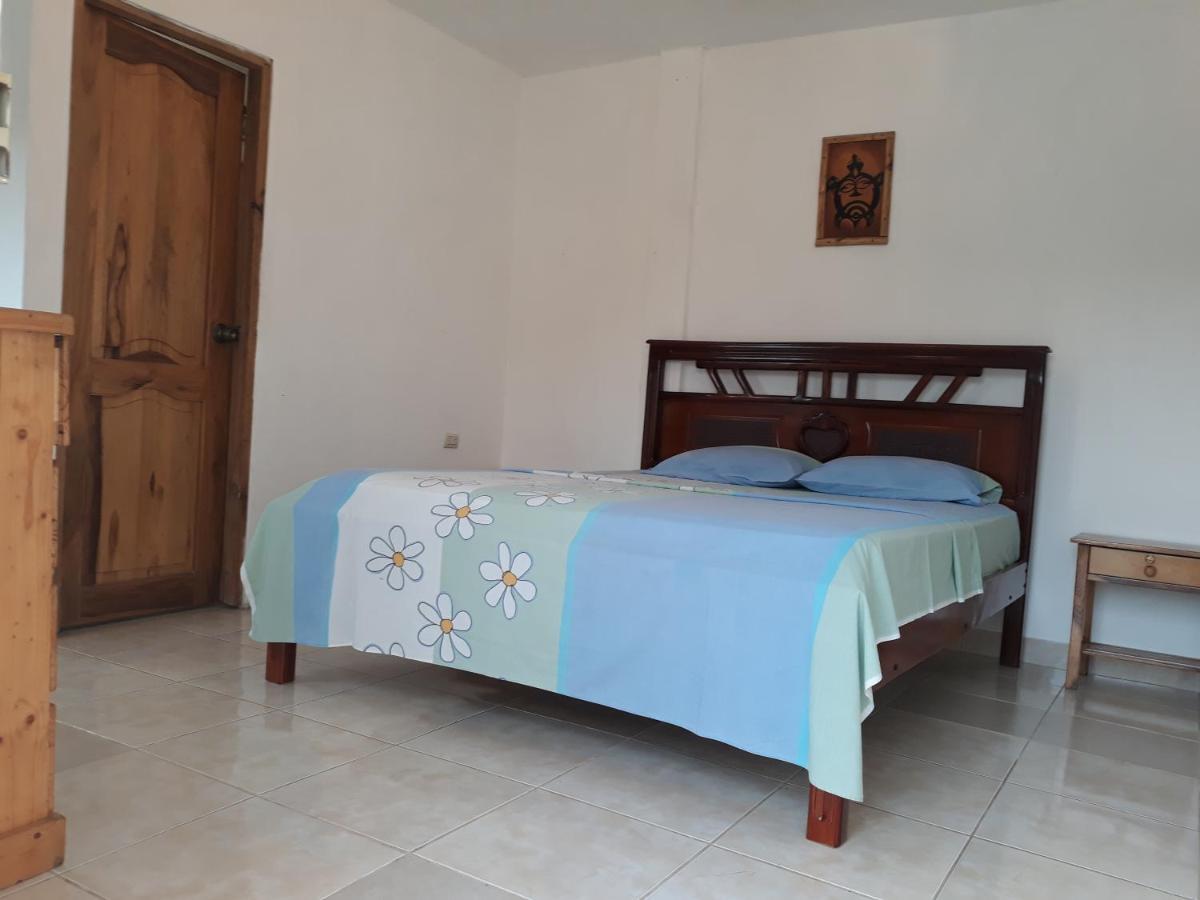Montanita Garden Hostal Zewnętrze zdjęcie